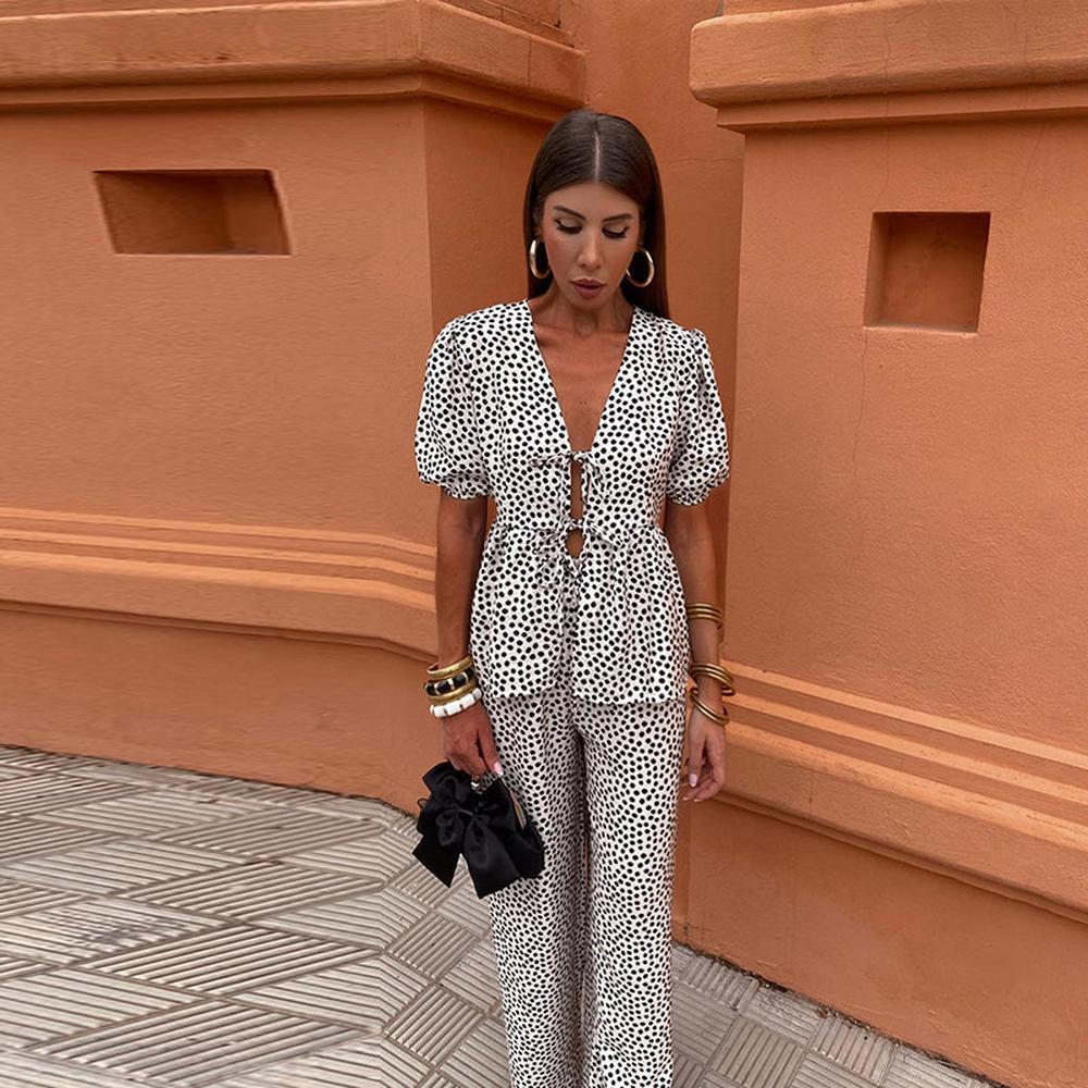Ensemble Tailleur Femme Imprimé Floral – Haut à Nouer et Pantalon Droit à Taille Élastique
