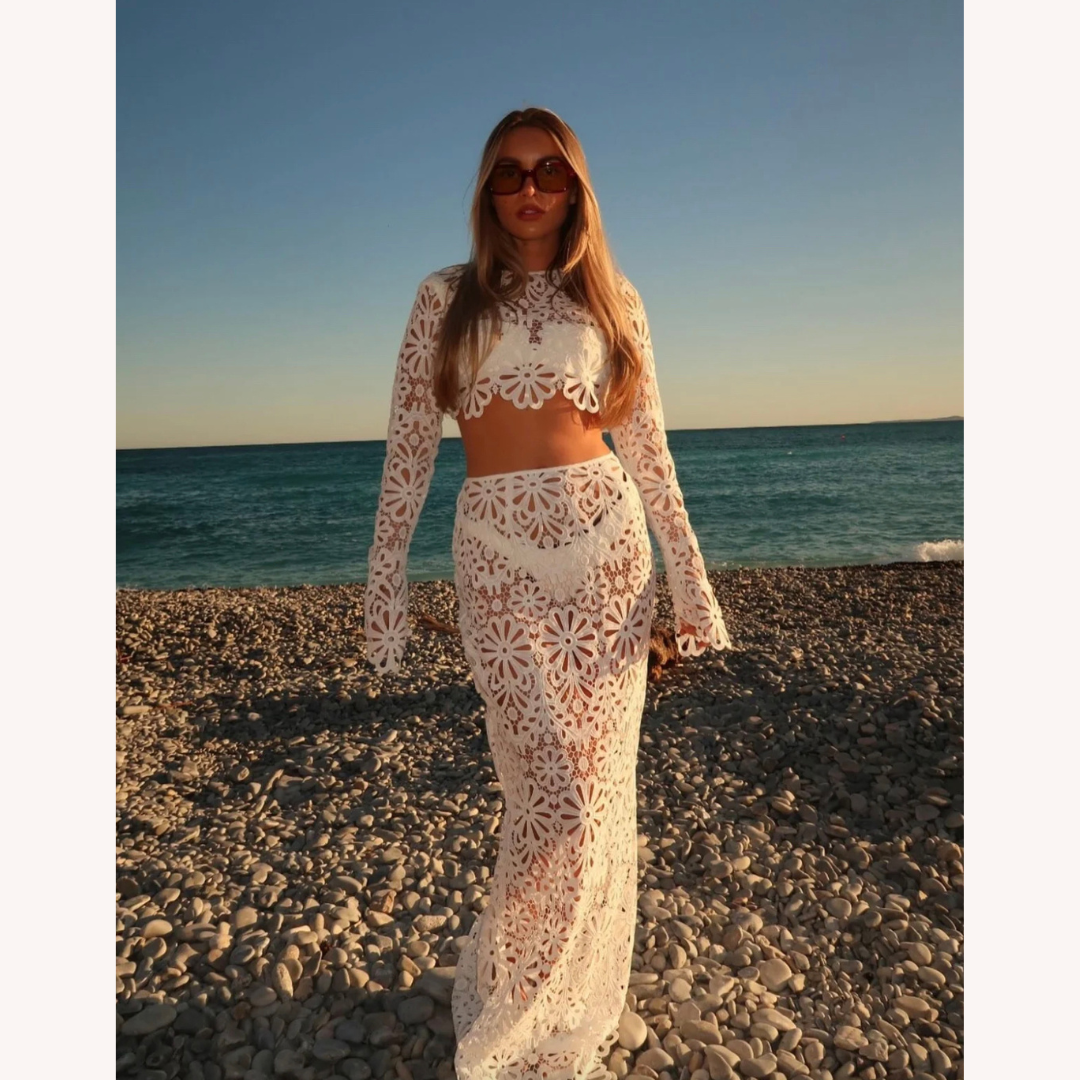 Ensemble en Dentelle Crochet Blanc Femme – Top Court à Manches Longues et Jupe Maxi Boho Chic