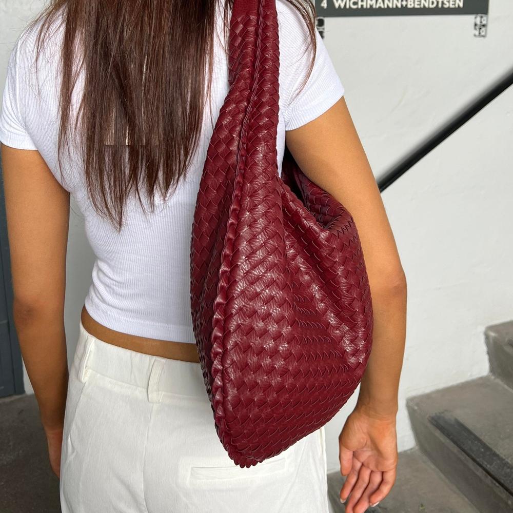 Sac à Main Femme Tressé en Cuir – Élégant et Spacieux avec Bandoulière Ajustable