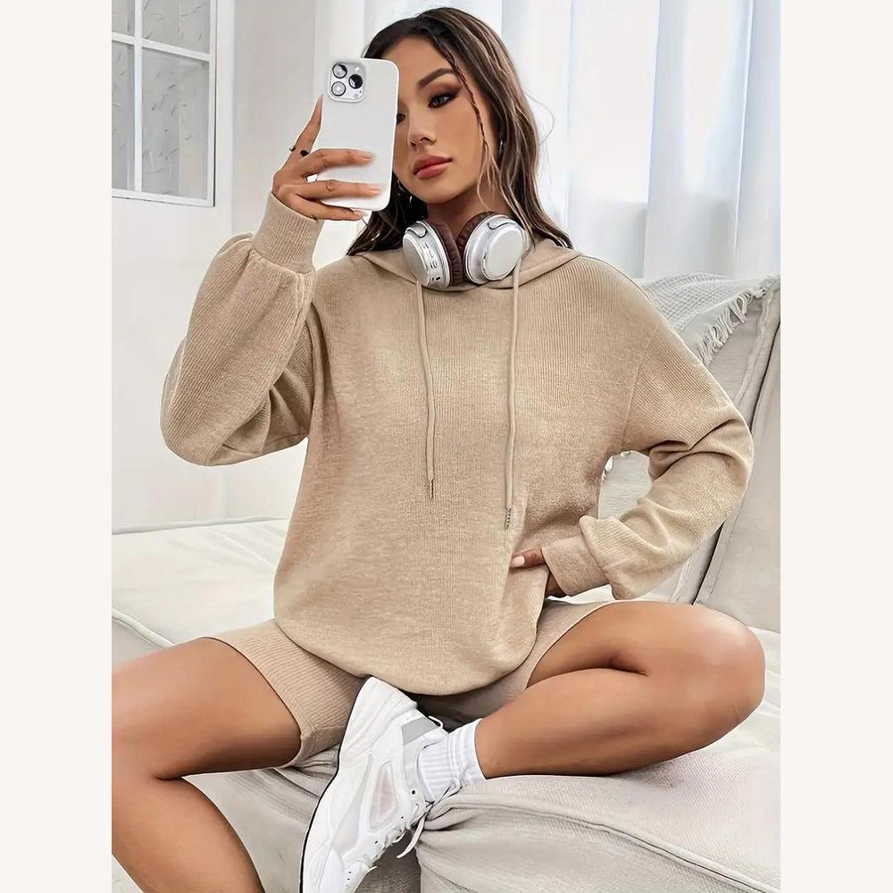 Ensemble Sweat à Capuche Oversize en Coton Côtelé et Short Ajusté – Confort et Style Casual pour Femme