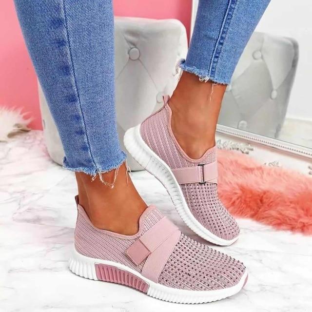Women's Breathable Slip-On Sneakers with Adjustable Strap – Comfort and Style for Casual Outfits