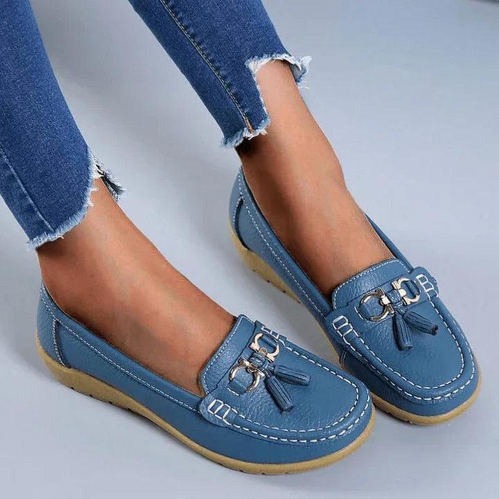 https://cdn.shopify.com/s/files/1/0934/1639/0995/files/BibiLouLichtblauw1.webp?v=1745597664