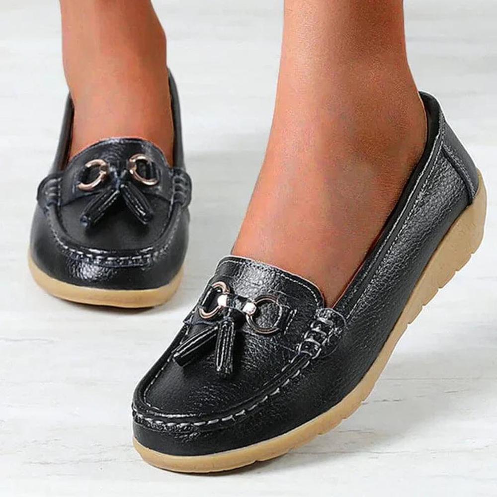 https://cdn.shopify.com/s/files/1/0934/1639/0995/files/BibiLouZwart.jpg?v=1745597664