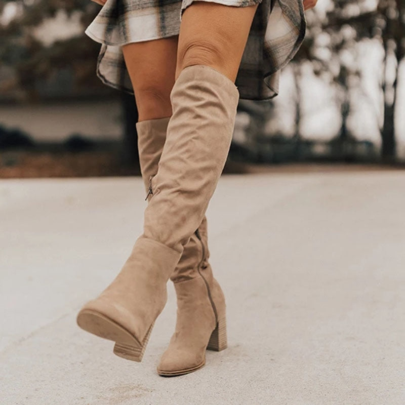Bottes au Genou en Faux Suède pour Femmes avec Talon Bloc – Confort et Style 4