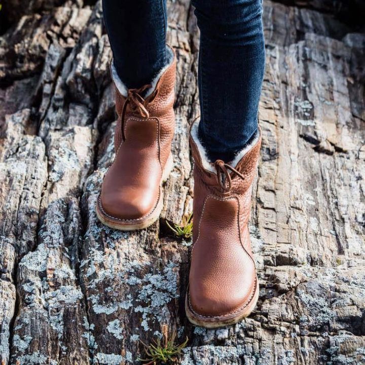 Bottes d'hiver en cuir pour femmes avec revers en fourrure et semelle en caoutchouc 6