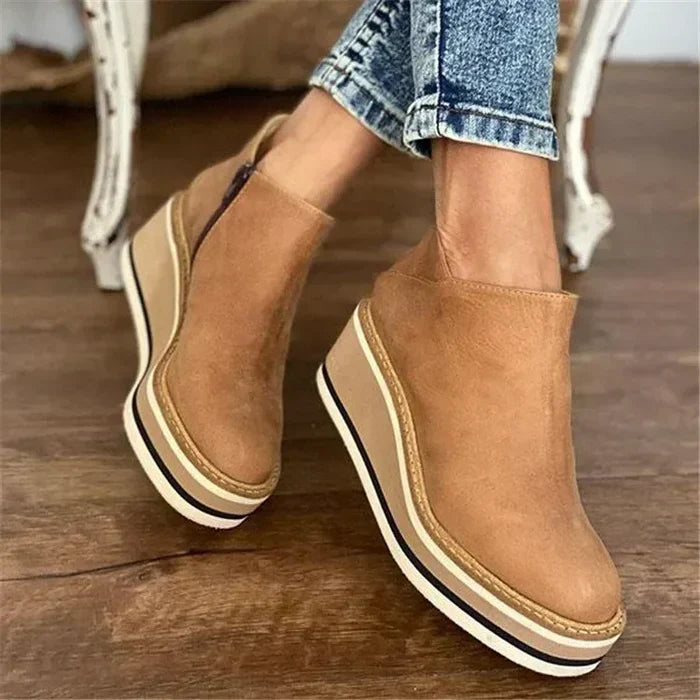 Elegant Women's Leather Boots with Medium Heel for Comfort and Style