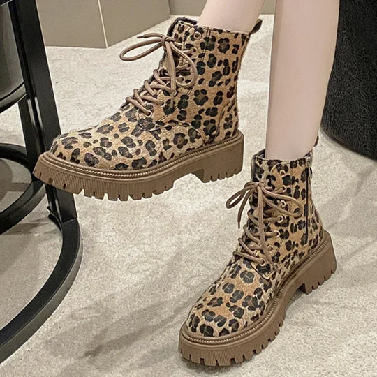 Bottines à Lacets pour Femmes en Simili Cuir avec Imprimé Léopard – Semelle Crantée 1
