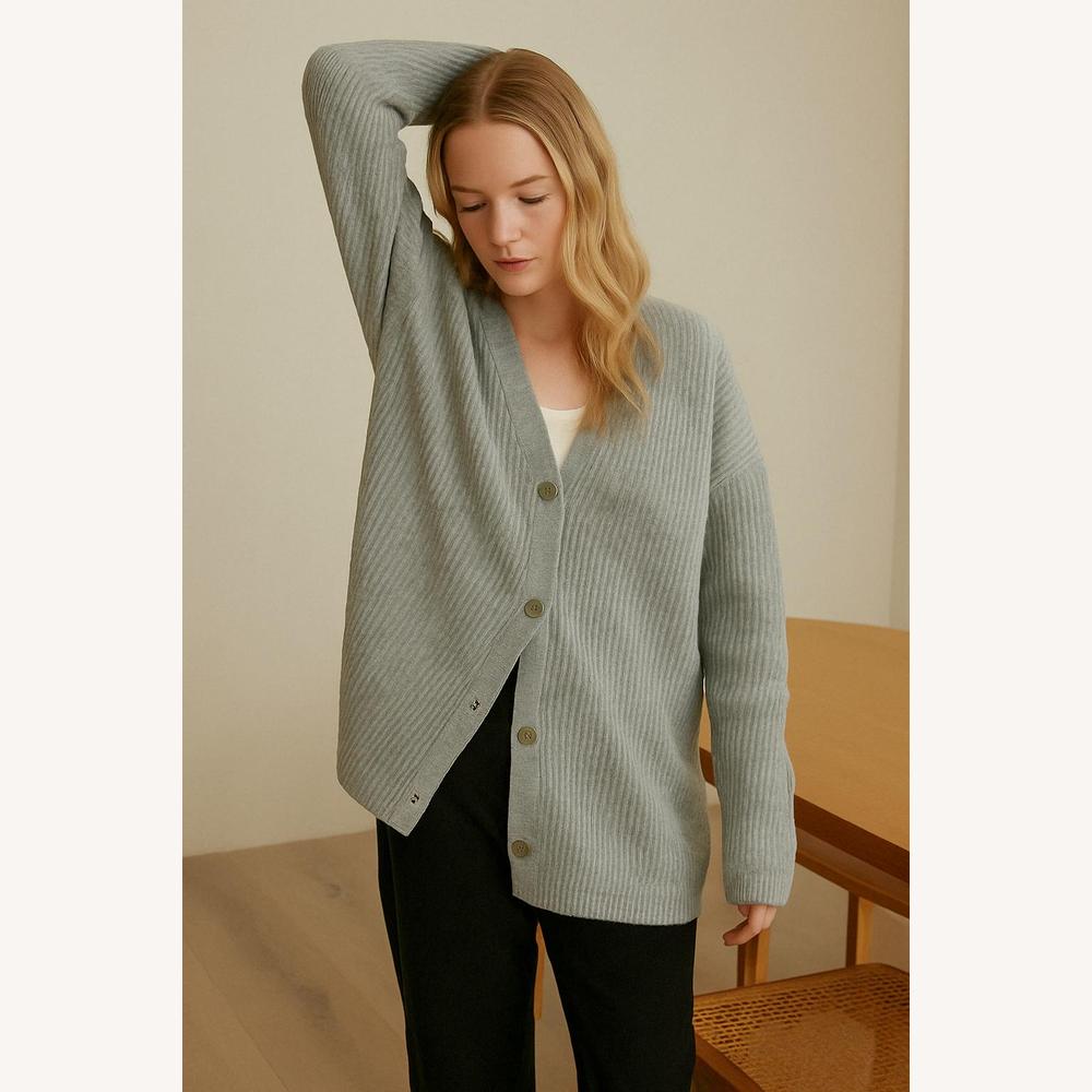 Gilet Côtelé Oversize Femme avec Col en V – Gilet Sans Manche Élégant et Douillet pour Automne-Hiver