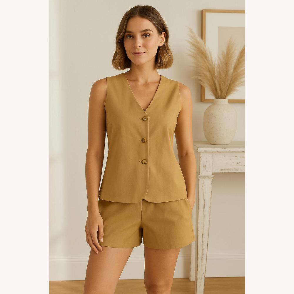 Ensemble Femme Débardeur Boutonné et Short Léger – Chic et Décontracté, Tissu Respirant, Idéal pour l'Été