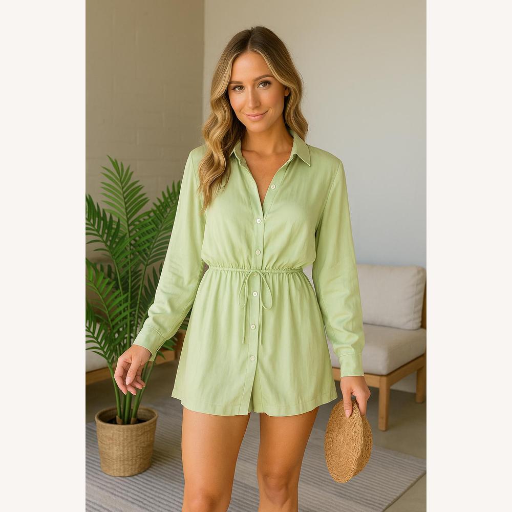 Combishort Femme Satiné Léger avec Manches Longues et Détail Ceinturé – Élégant et Confortable