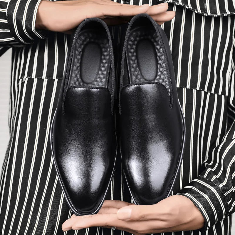Chaussures Classiques pour Hommes en Cuir Synthétique – Confort Optimisé pour le Bureau et Loisirs, Tailles 38 à 48