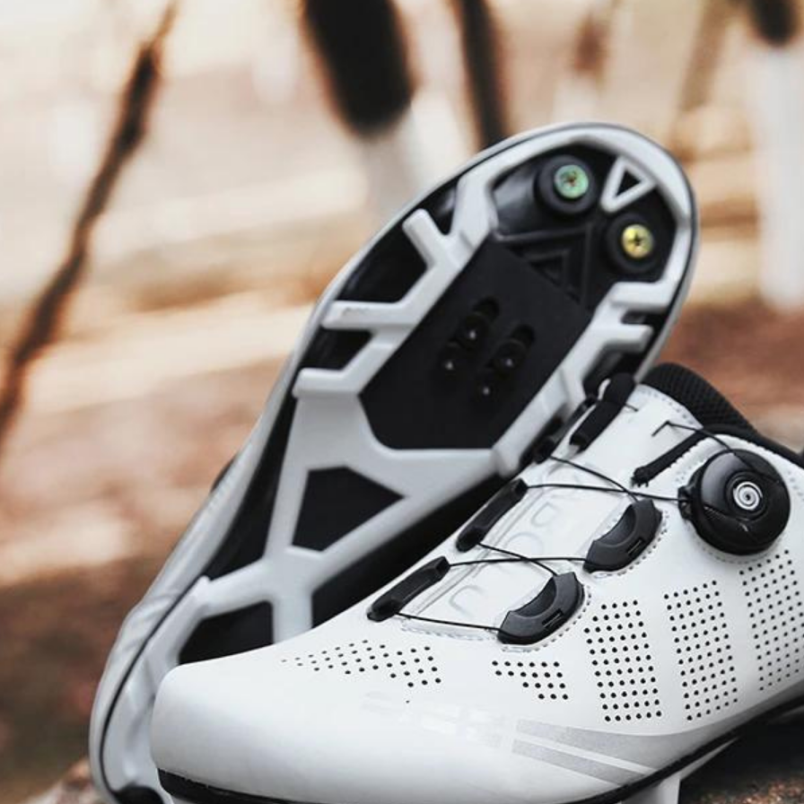 Chaussures de Cyclisme Orthopédiques Légères avec Ajustement Ergonomique – Confort et Stabilité Améliorés