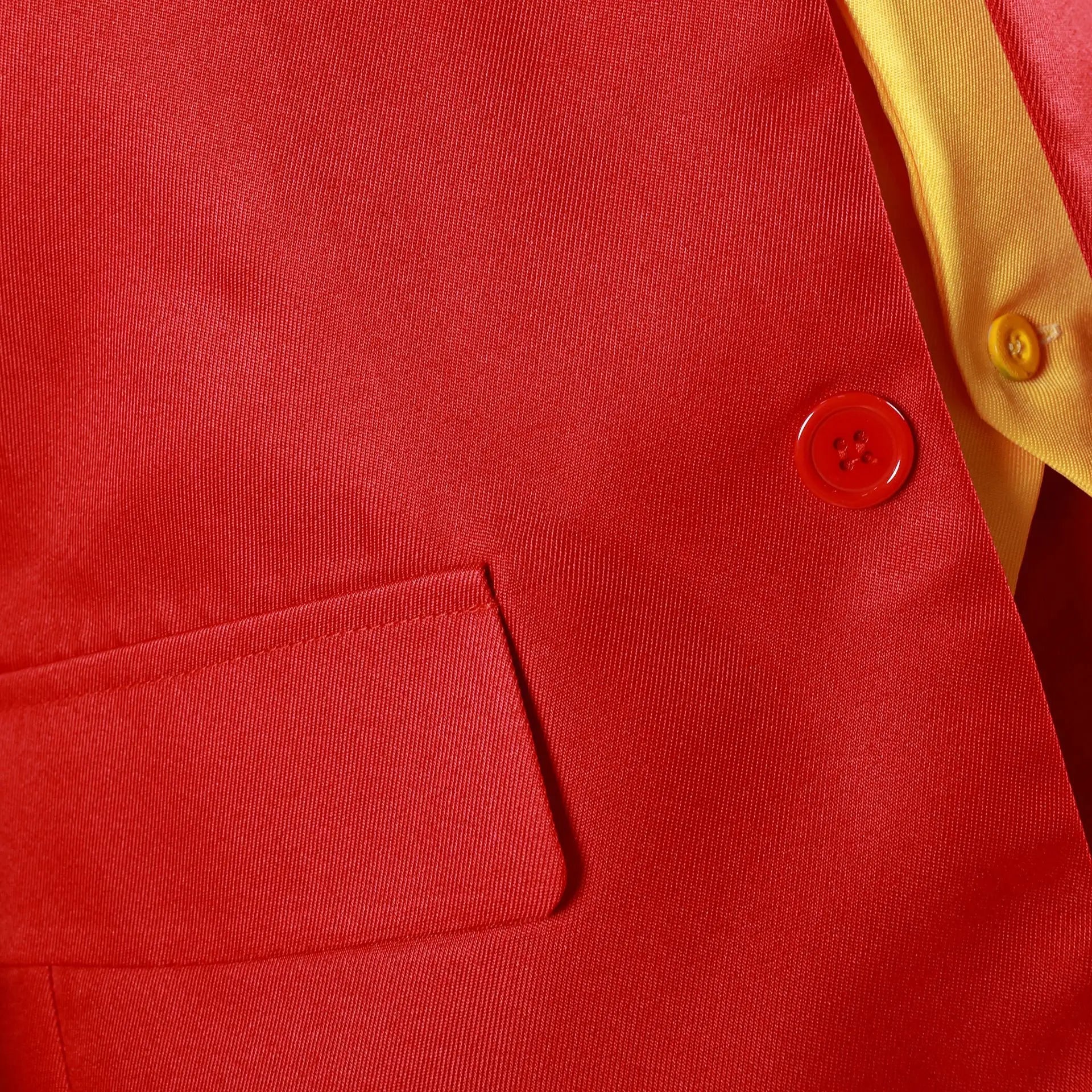 Costume Joker Rouge pour Homme avec Veste, Gilet et Pantalon – Idéal pour Halloween 2025