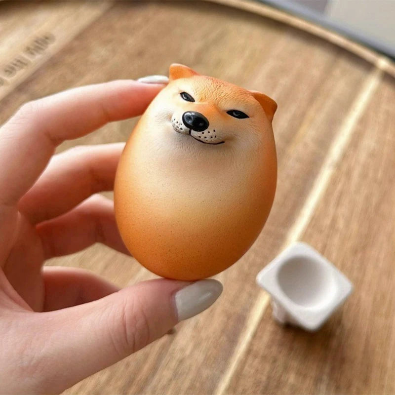 Décor de Bureau en Forme d'Oeuf Shiba Inu Souple - Objet de Détente Amusant pour le Bureau à Domicile
