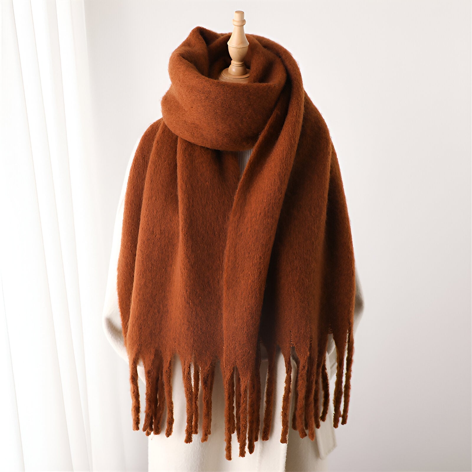 Écharpe Femme Douce en Tissu Moelleux avec Franges – Élégante et Polyvalente pour Hiver 19