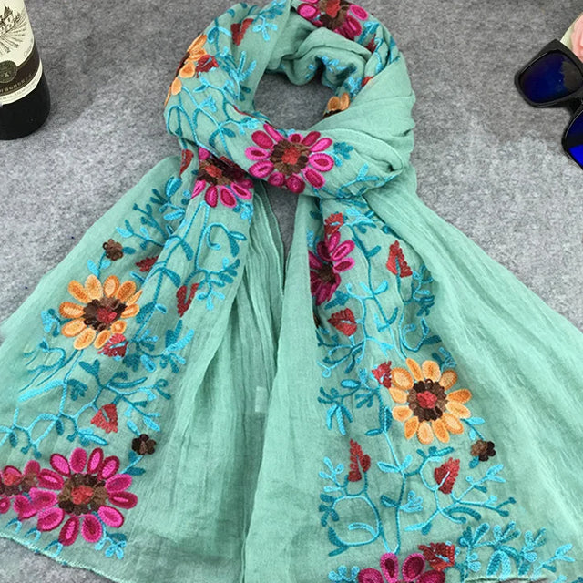 Écharpe en Coton et Polyester avec Broderie Florale – Accessoire Léger et Polyvalent 0