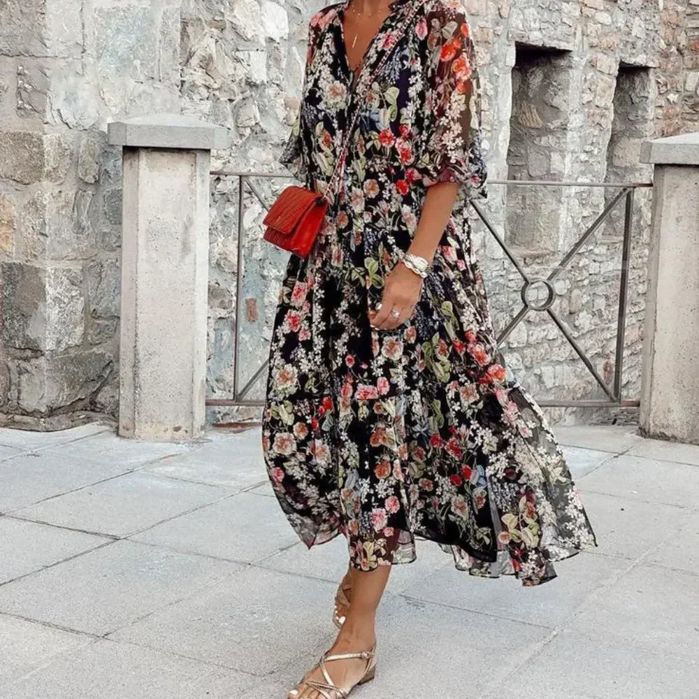 https://cdn.shopify.com/s/files/1/0760/7087/9498/files/Flora-CasualDress_1000x1000_4.webp?v=1718184907