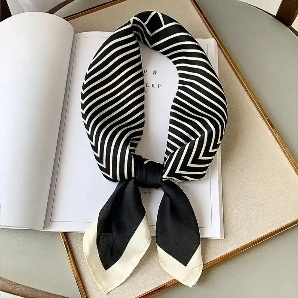 Foulard en Soie Femme Étroit avec Rayures Diagonales - Accessoire Chic et Polyvalent en Soie Luxe 2
