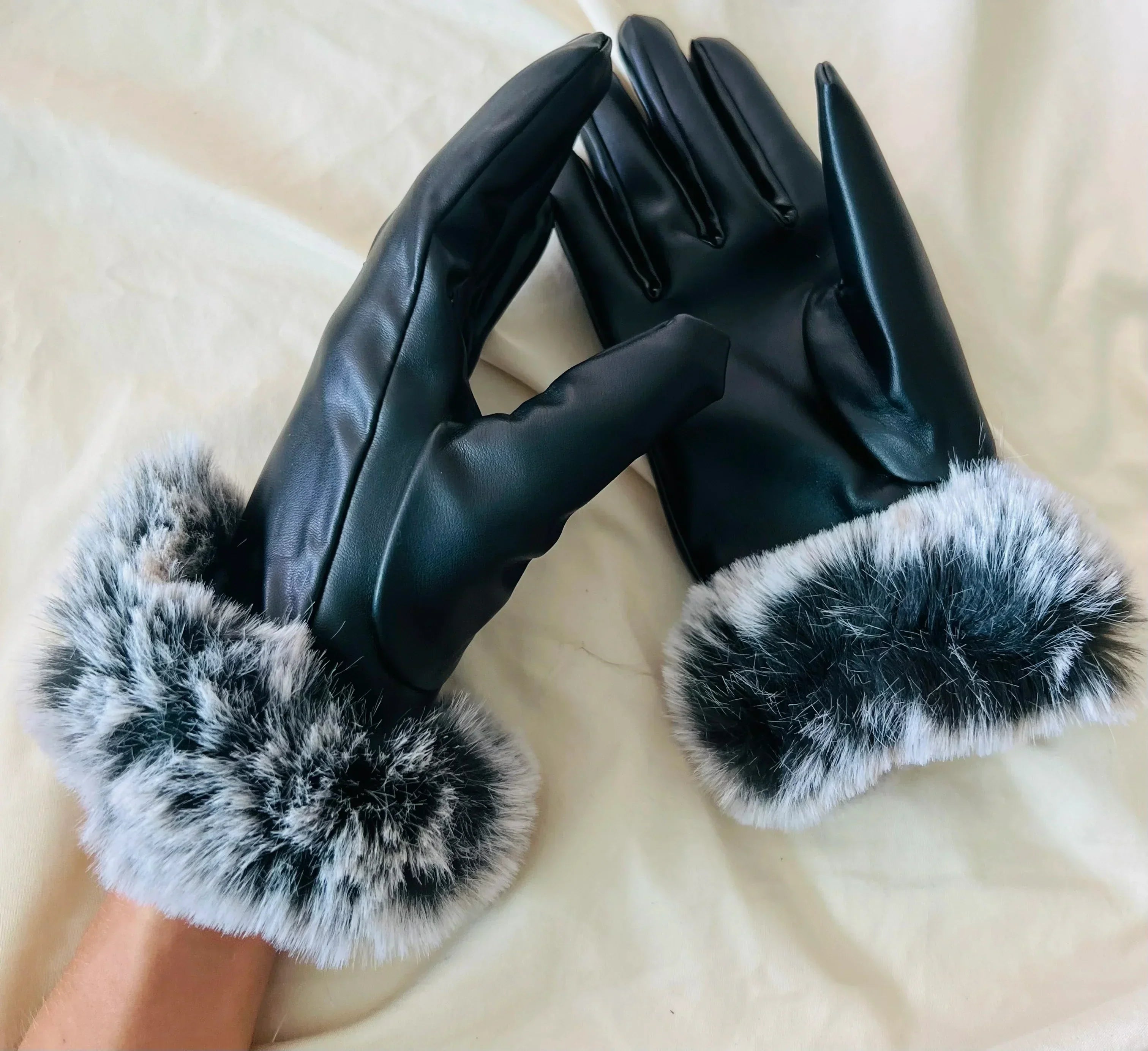Gants en cuir PU pour femmes avec manchette en fausse fourrure et écran tactile 6
