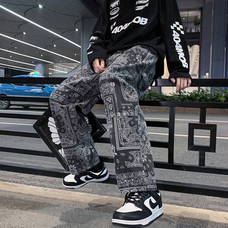 Jean Homme Noir avec Imprimés Bandana Distinctifs – Denim Confortable et Style Urbain