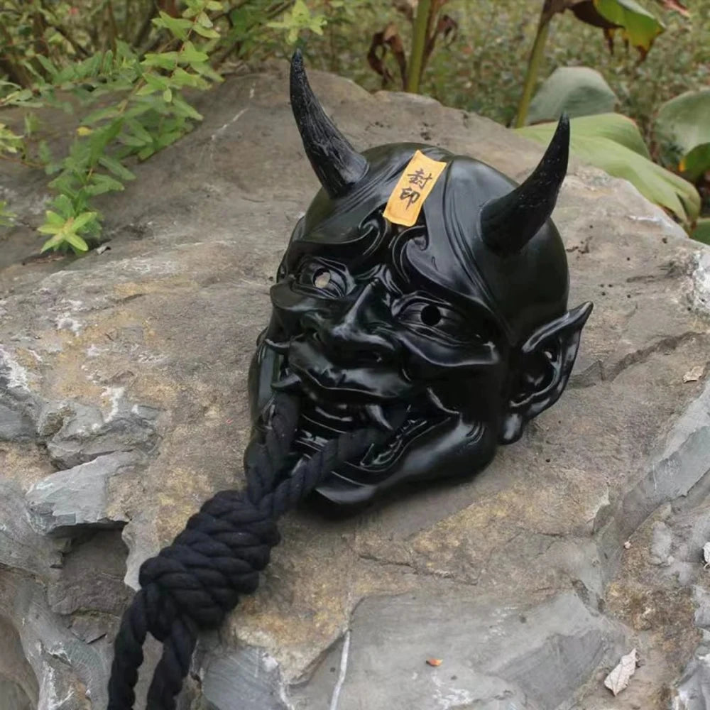 Masque Hannya en Résine pour Cosplay et Halloween – Démons Traditionnels avec Finition Brillante
