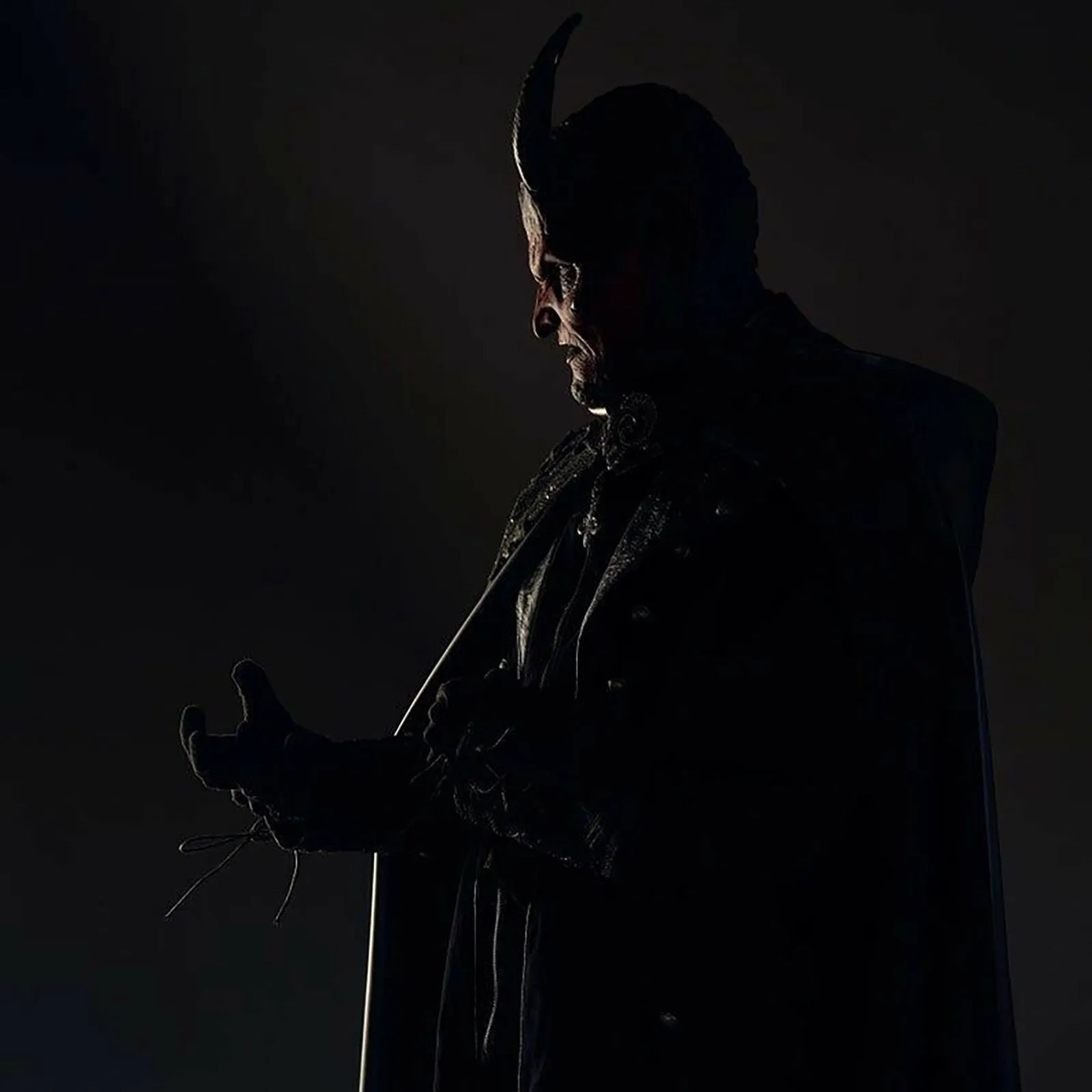 Masque de Diable en Silicone Complet pour Cosplay Halloween 2025 – Réaliste et Confortable