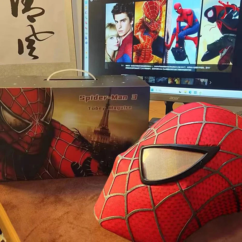 Hard Shell Spiderman Mask with Magnetic Eyes for Cosplay and Halloween