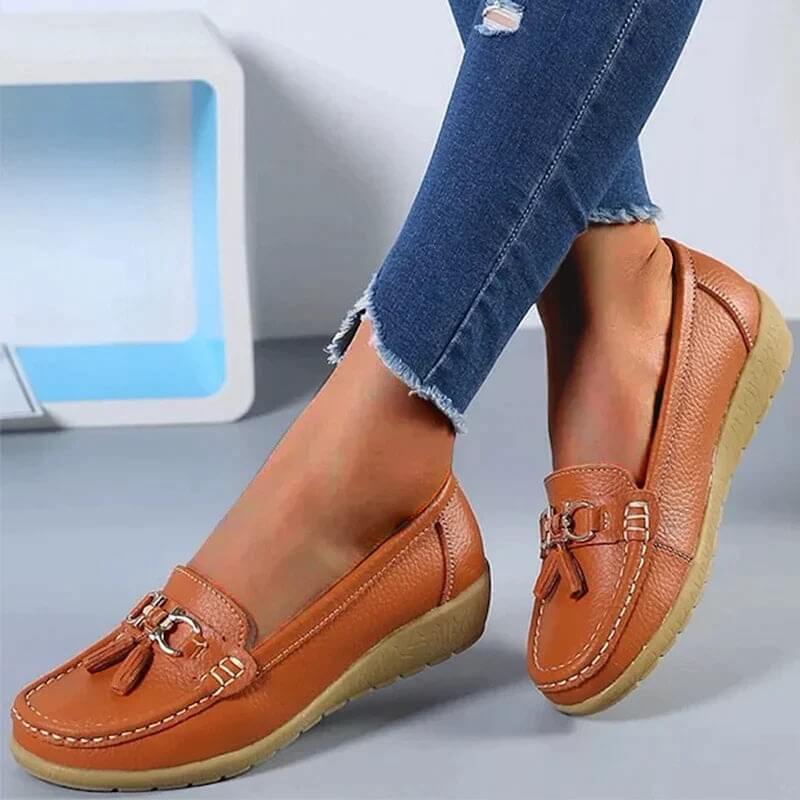 Women's Orthopedic Loafers in Breathable PU Leather – Elegant and Comfortable Black Women's Loafers