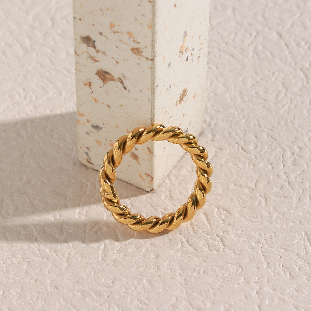 18 Carat Gold Twisted Women's Ring Size 52-56 Stainless Steel
