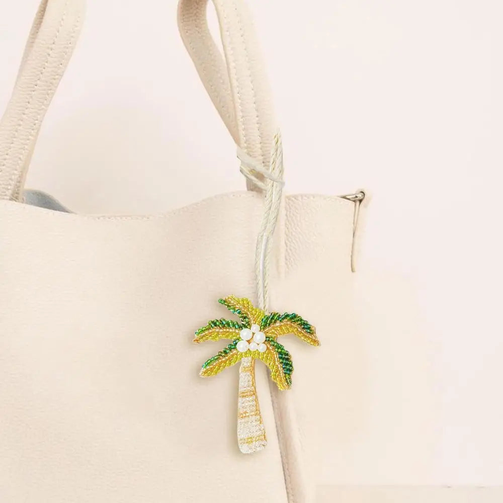 Patch à Paillettes en Coco Multicolore avec Motifs Tropicaux – Accessoire Décoratif à Coudre ou Pendentif