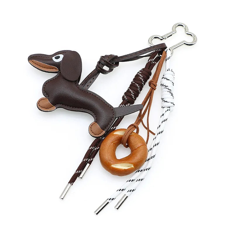 Porte-clés en Cuir PU avec Pendentif Teckel et Baseball – Accessoire Décoratif pour Sac et Clés