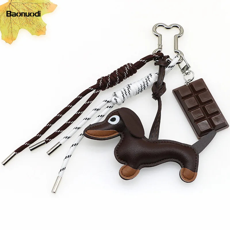 Porte-clés en Cuir PU avec Pendentif Teckel et Baseball – Accessoire Décoratif pour Sac et Clés