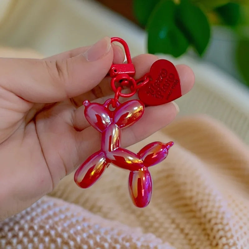 Porte-clés en Résine Chien Ballon Coloré – Accessoire Amusant pour Clés, Sacs et Téléphone