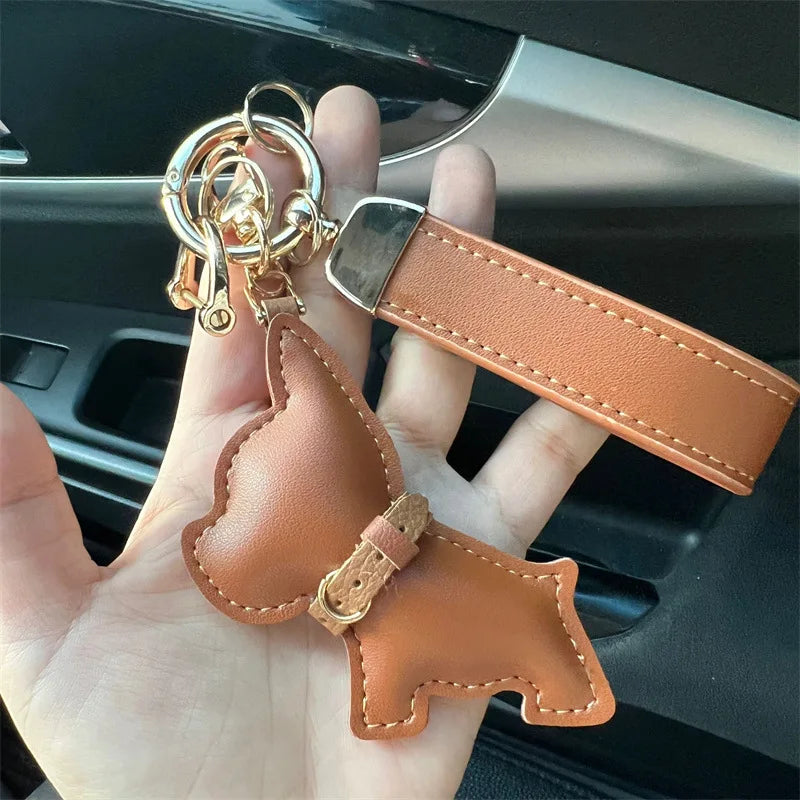 Porte Clés Personnalisé en Cuir avec Silhouette de Chien – Accessoire Élégant et Fonctionnel en Cuir Blanc