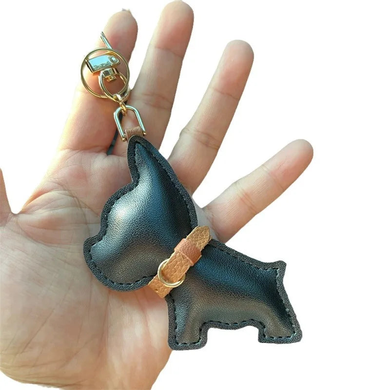 Porte Clés Personnalisé en Cuir avec Silhouette de Chien – Accessoire Élégant et Fonctionnel en Cuir Blanc