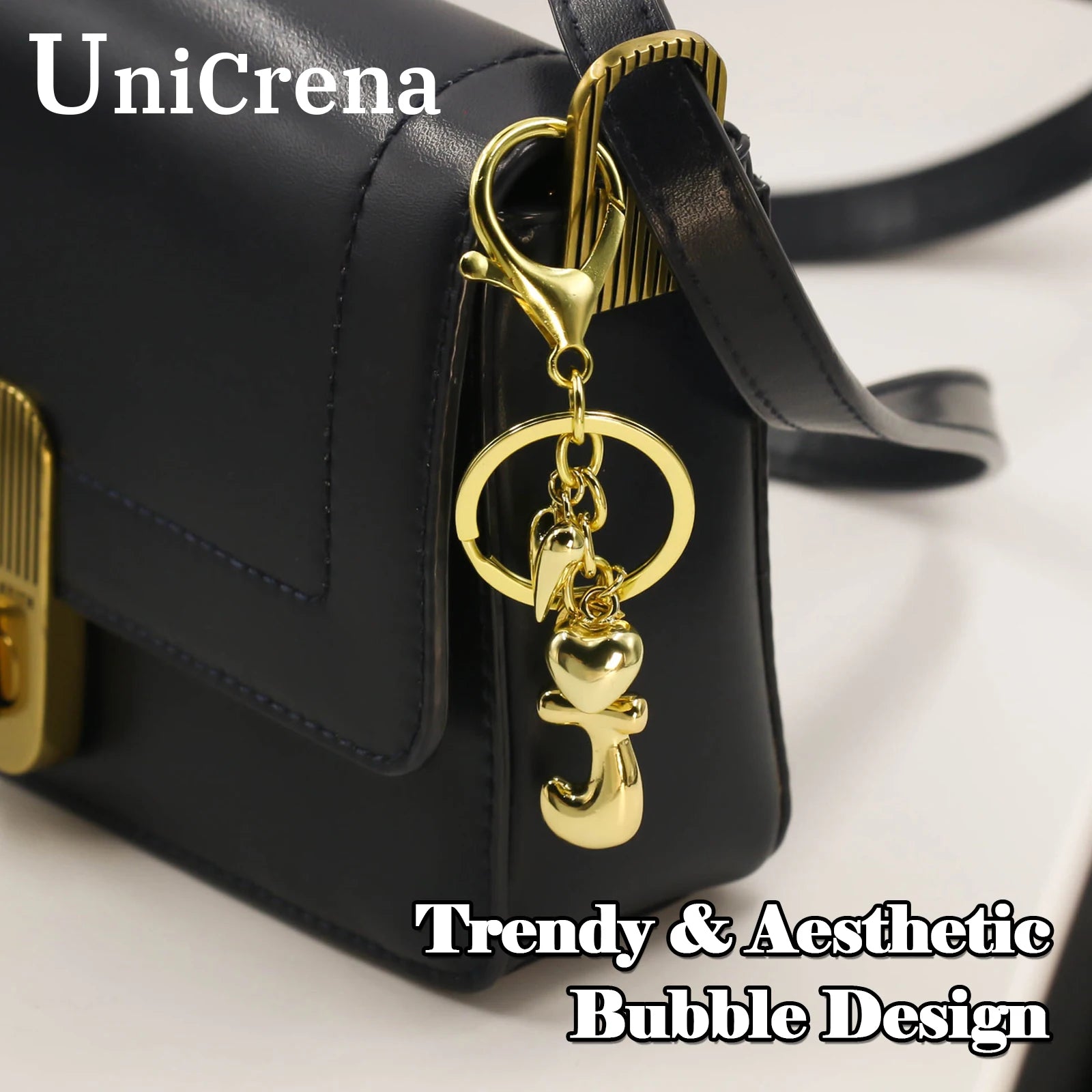 Porte Clés Personnalisé en Métal Doré avec Charme Lettre et Cœur – Accessoire de Sac Élégant pour Femme