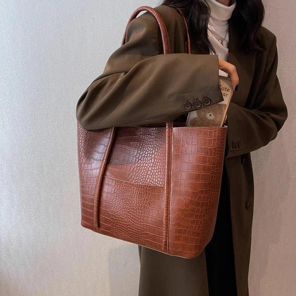 Sac à main en Croco Femme - Élégant et Pratique, Dimensions 38x28x13 cm, Intérieur Spacieux et Compartiments Organisés