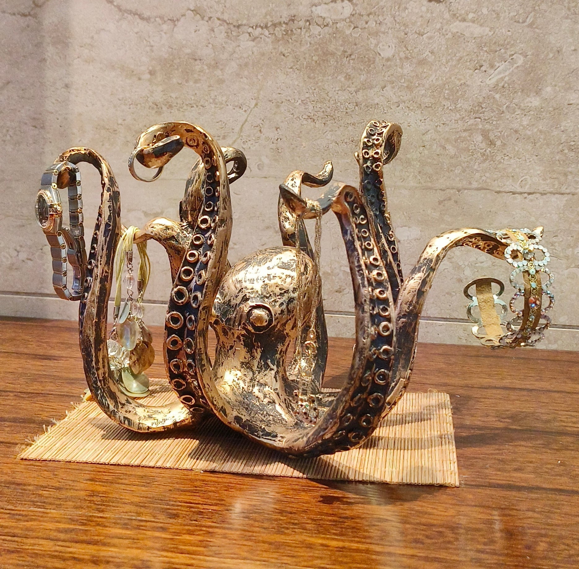 Support à Mugs en Forme de Kraken – Organisateur Nautique pour 8 Tasses de Café