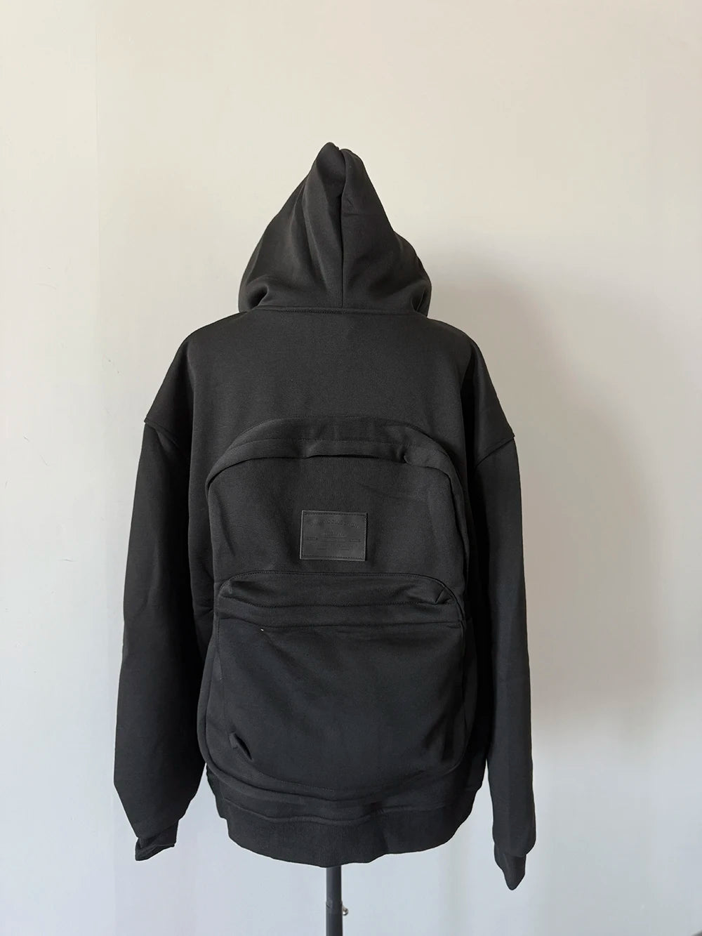 Sweat à Capuche avec Sac à Dos Intégré pour Hommes – Confort Décontracté, Tissu de Haute Qualité, Idéal Printemps 0