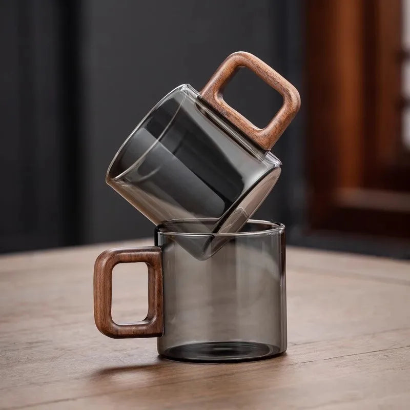 Tasse à Thé en Verre Borosilicate de 360ML avec Manche en Bois Naturel – Grande Capacité