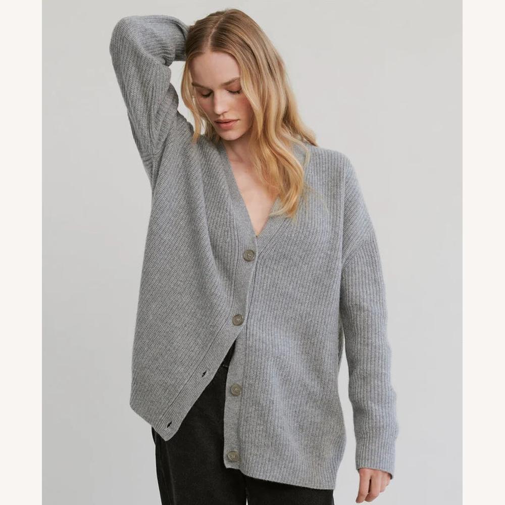 Gilet Côtelé Oversize Femme avec Col en V – Gilet Sans Manche Élégant et Douillet pour Automne-Hiver