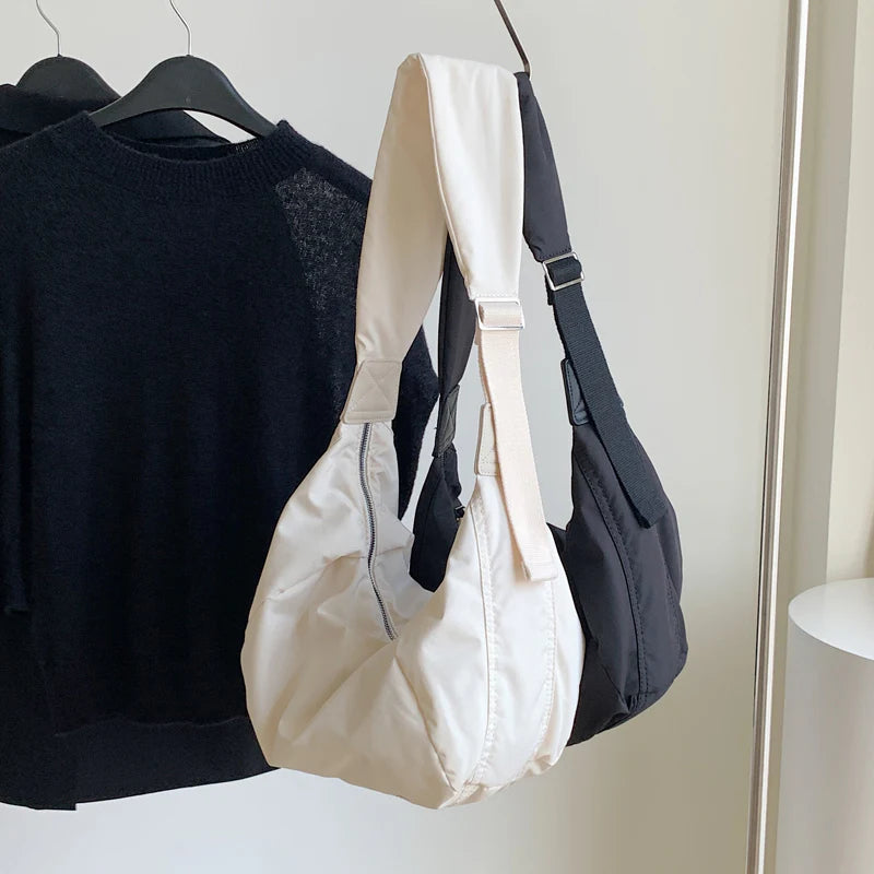 Grand Sac À Bandoulière Femme en Nylon Résistant avec Bandoulière Réglable – Sac Décontracté Ultra Léger pour Quotidien