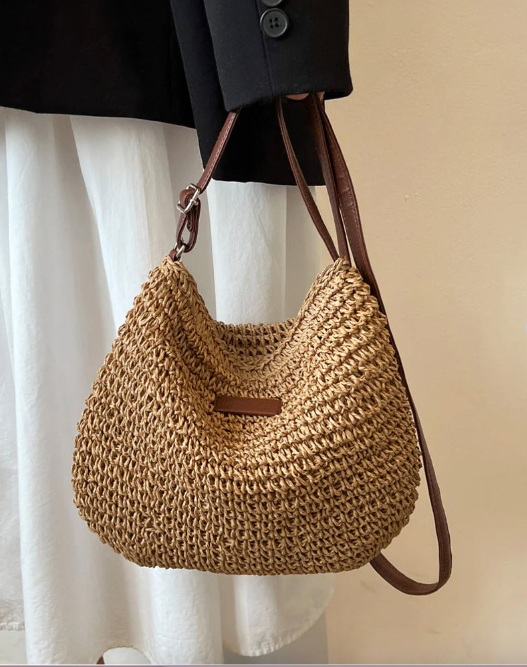 Sac à Bandoulière Femme en Paille Premium avec Bandoulière Ajustable en Cuir Végan – Idéal pour le Quotidien