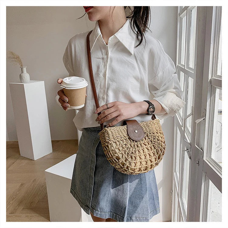 Sac à Main Femme en Osier Élégant avec Poche Intérieure – Sac Bandoulière Pratique en Paille et Cuir
