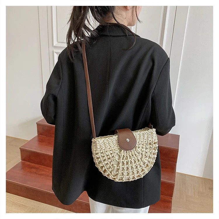 Sac à Main Femme en Osier Élégant avec Poche Intérieure – Sac Bandoulière Pratique en Paille et Cuir