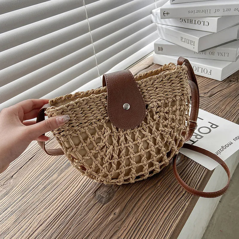 Sac à Main Femme en Osier Élégant avec Poche Intérieure – Sac Bandoulière Pratique en Paille et Cuir