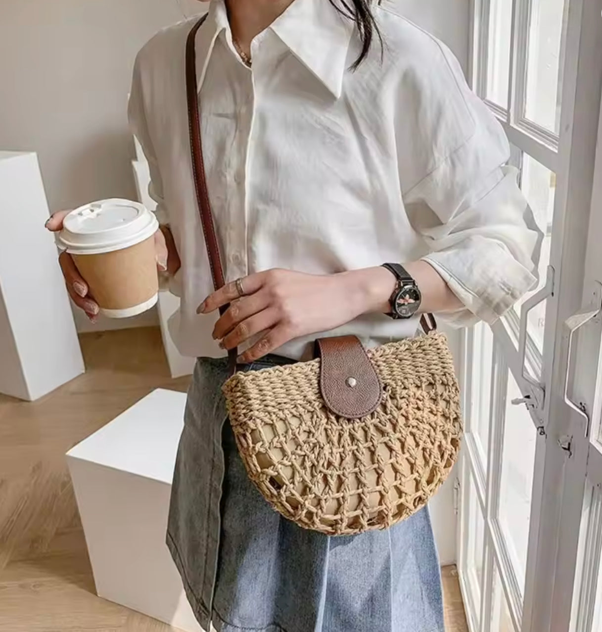Sac à Main Femme en Osier Élégant avec Poche Intérieure – Sac Bandoulière Pratique en Paille et Cuir