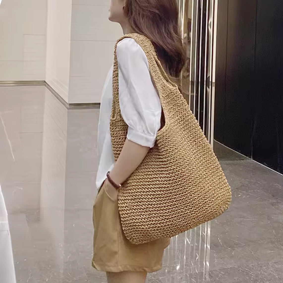 Sac Fourre Tout Femme en Paille Naturelle – Grand Sac Spacieux 42 cm x 32 cm Idéal pour Plage et Sorties Estivales