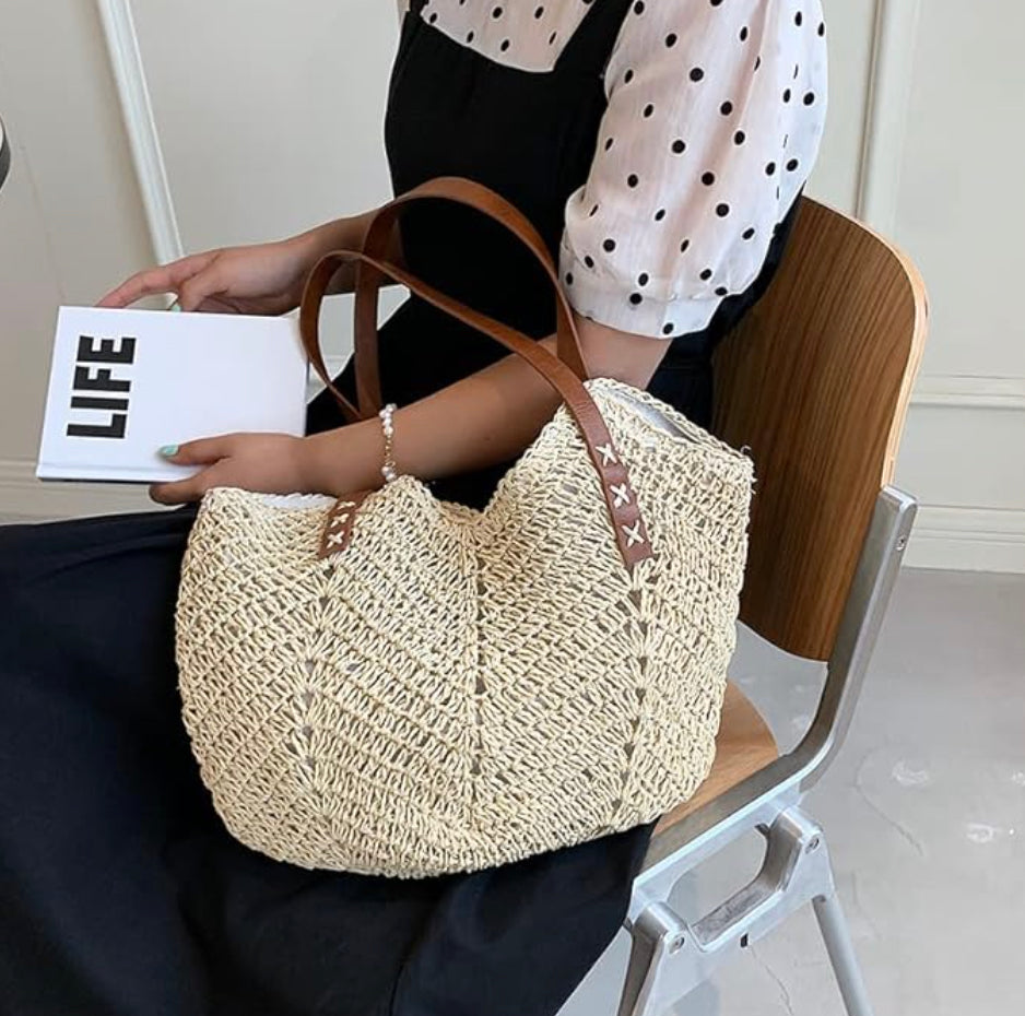 Sac d'Été Femme en Paille Tressée avec Bandoulière en Cuir – Sac d'Été Pratique et Élégant pour Sorties et Plage