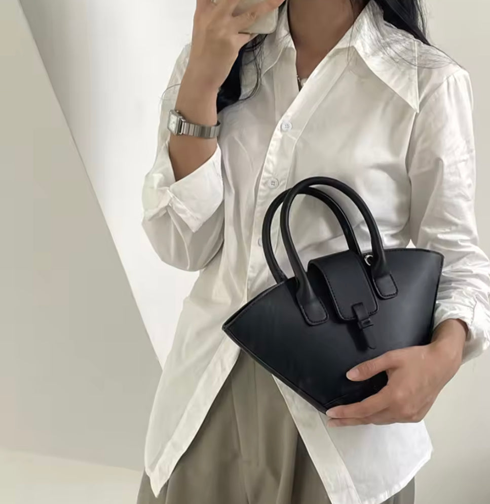 Sac Bandoulière Femme Élégant en Cuir Végétal avec Compartiment Zippé – Design Unique et Bandoulière Réglable